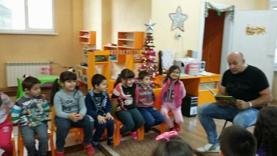 НАЦИОНАЛНА СЕДМИЦА НА ЧЕТЕНЕТО 2017 - ДГ Слънчице - Велинград